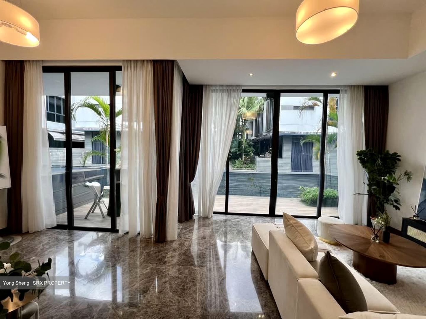 Alana (D28), Terrace #587230341